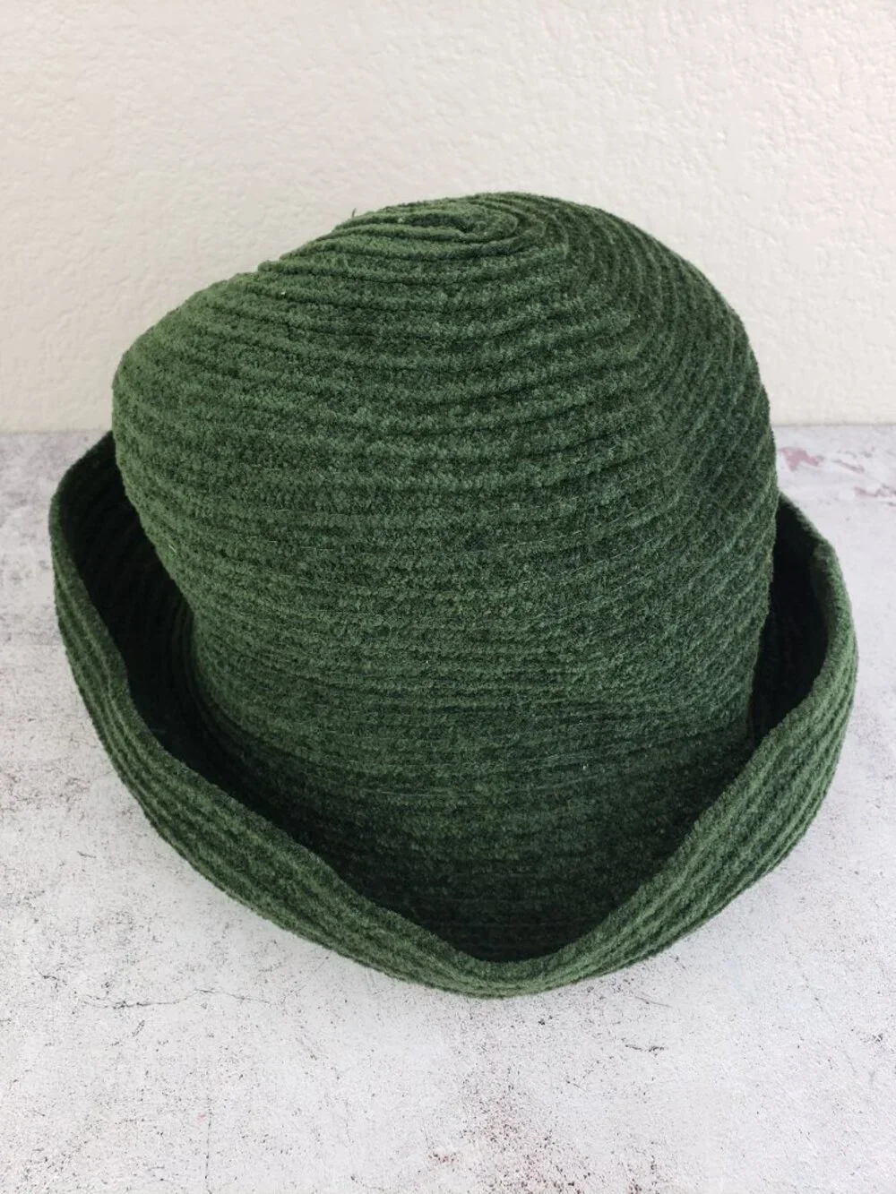 Vintage Villager Chenille Bucket Hat Forest Green O/S - Picture 4 of 11